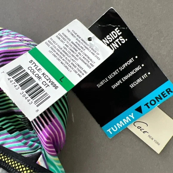 🔥 SALE Kenneth Cole NY 2 piece bikini swimsuit to complete your summer wardrobe - Picture 12 of 12